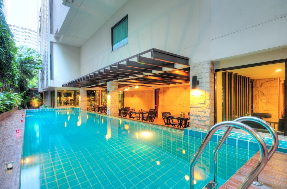 ASPEN SUITES HOTEL SUKHUMVIT 2 BANGKOK 36/65