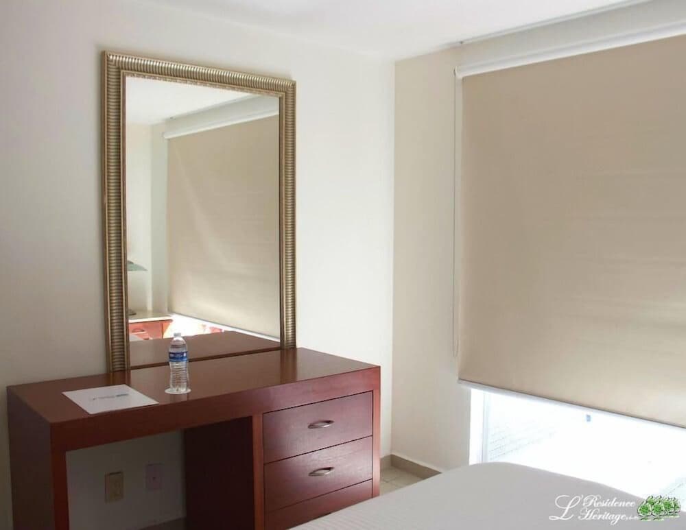 Residence L Heritage Aristoteles 140 By Bluebay Ex Suites Aristoteles 140 13/57