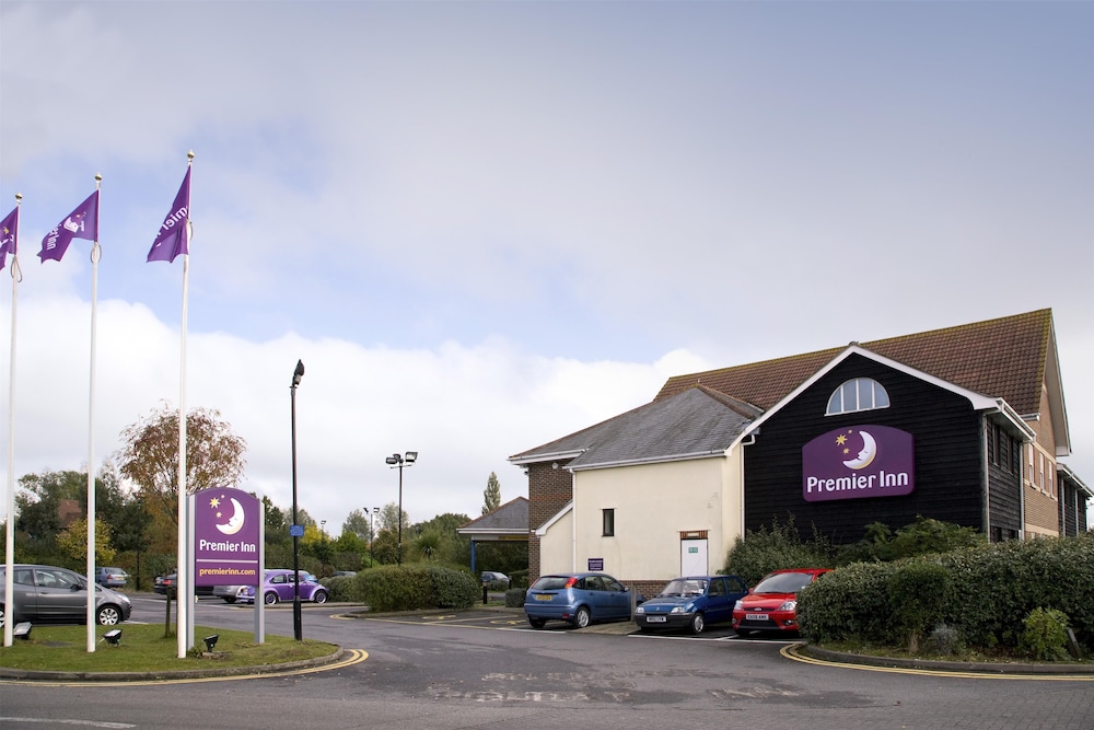 Premier Inn Braintree (Freeport Village) 27/32