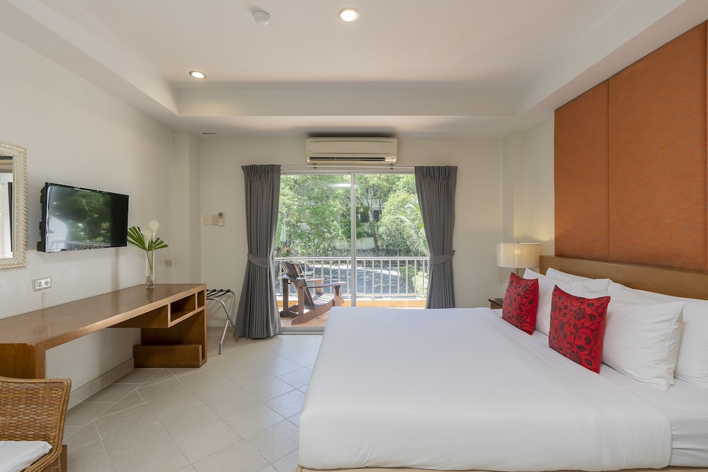 Bella Villa Pattaya 3rd Road 20/50