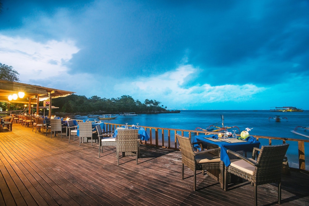 Lembongan Bay Shore Huts 3/71