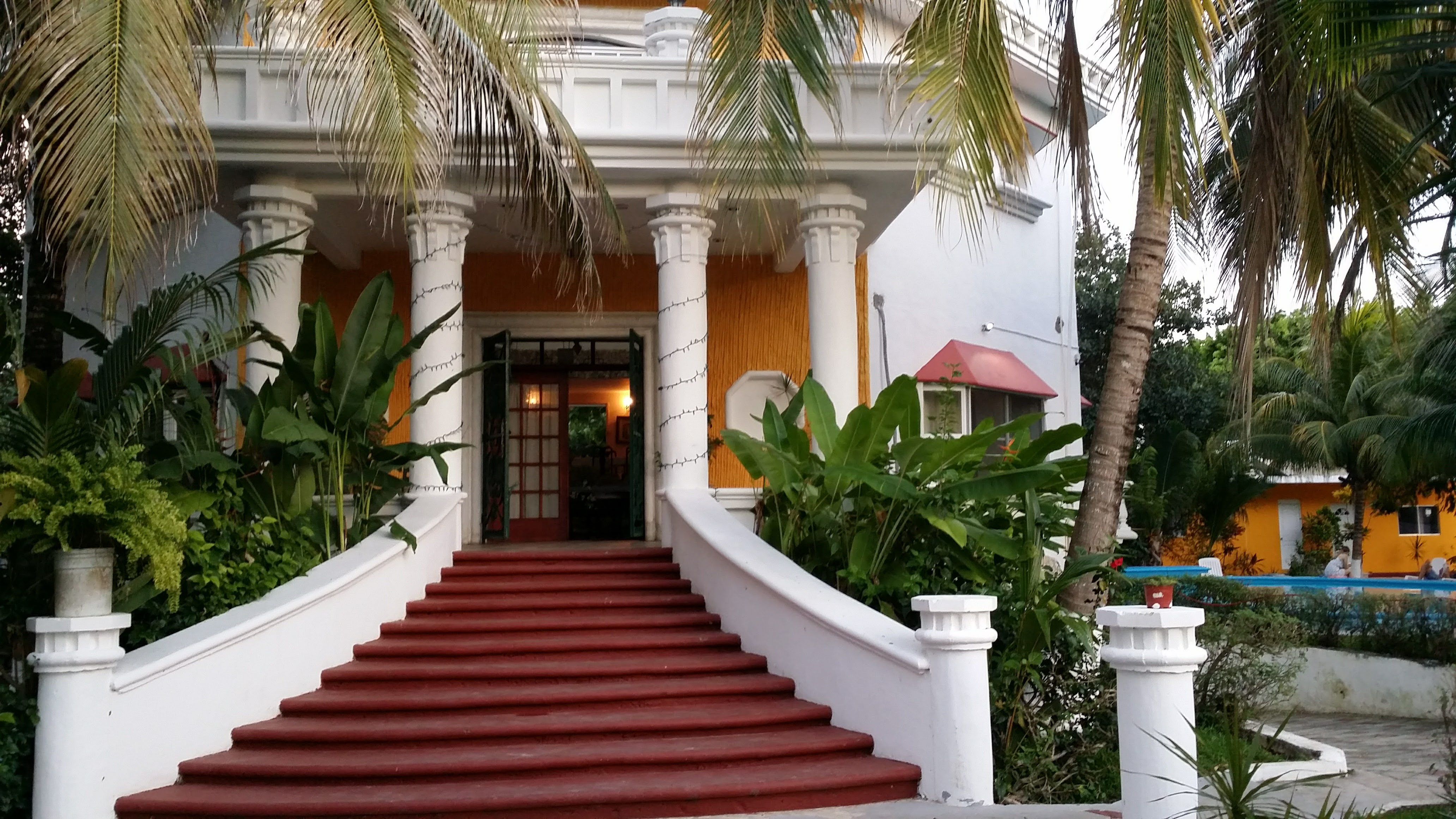 Mansion Giahn Bed and Breakfast 3/35