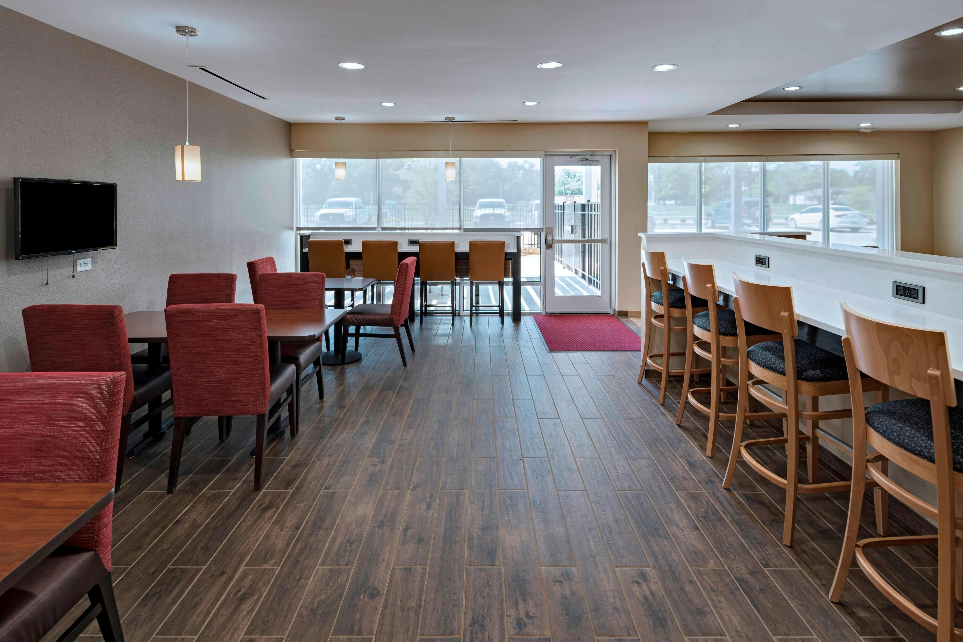 Towneplace Suites Baton Rouge Port Allen 33/37