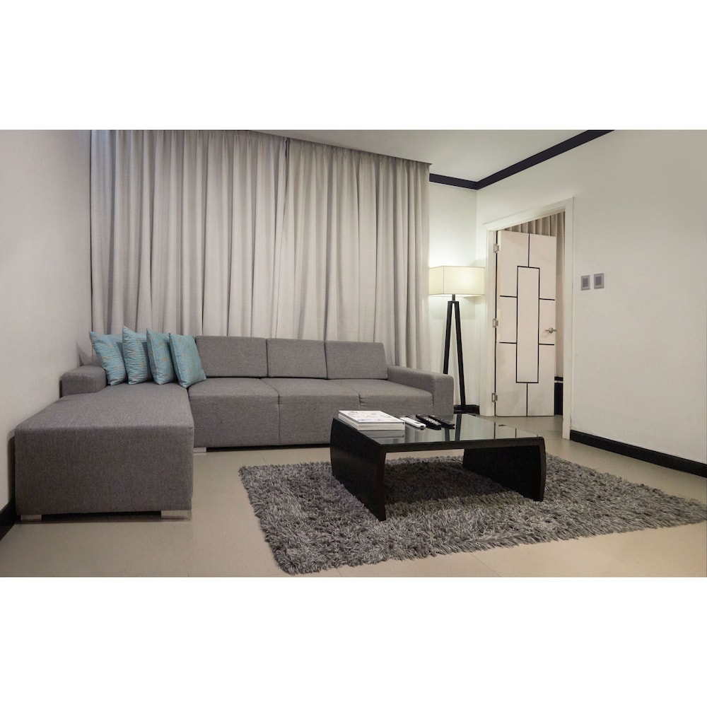 Summit Hotel Magnolia 50/70
