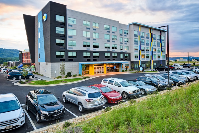 Tru by Hilton Pigeon Forge, TN 2/55