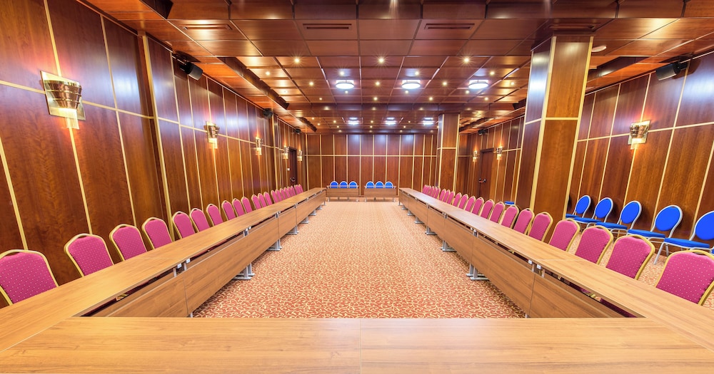 Kopala Tskneti Hotel 20/50