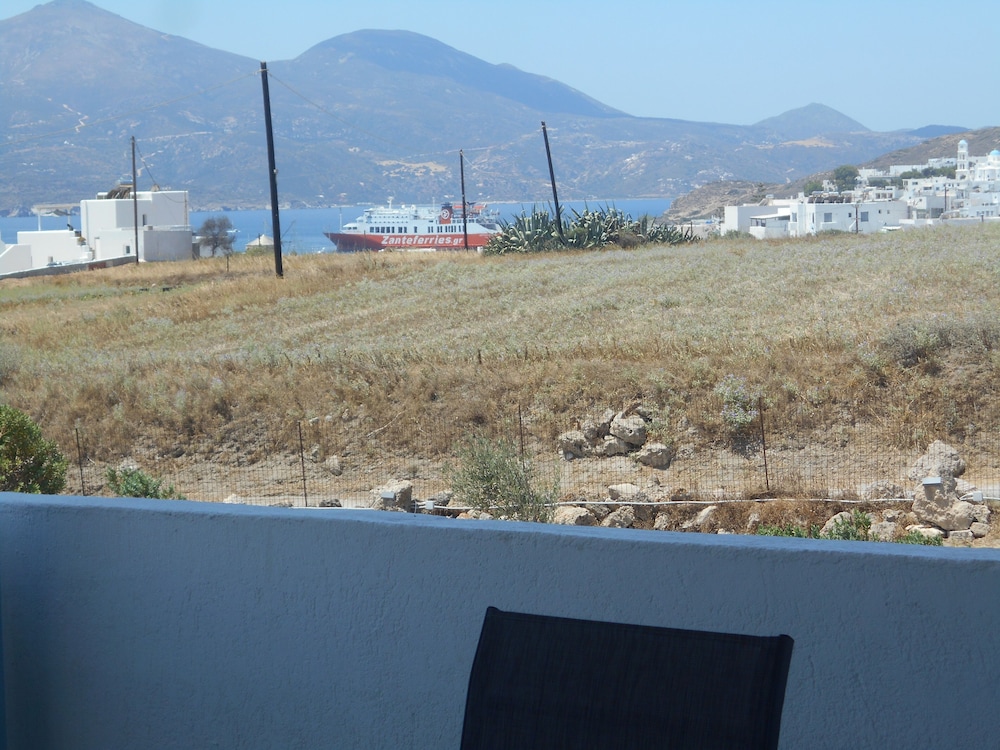 Elea Milos (ex Antonis Rooms) 29/45