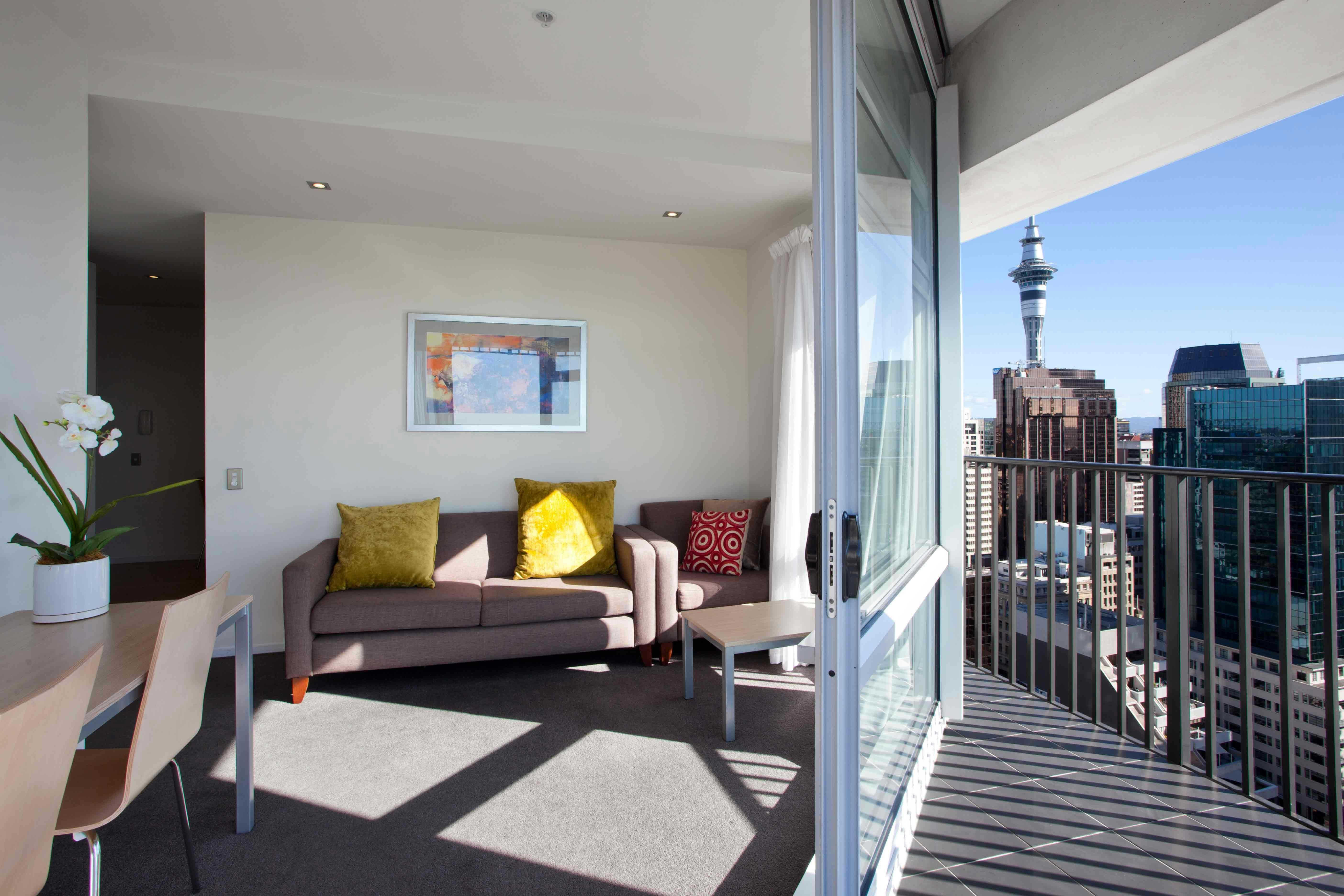 Auckland Harbour Suites 17/24