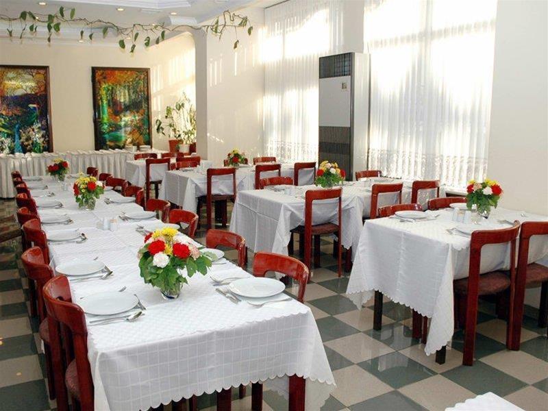 Avlonya Hotel 25/32