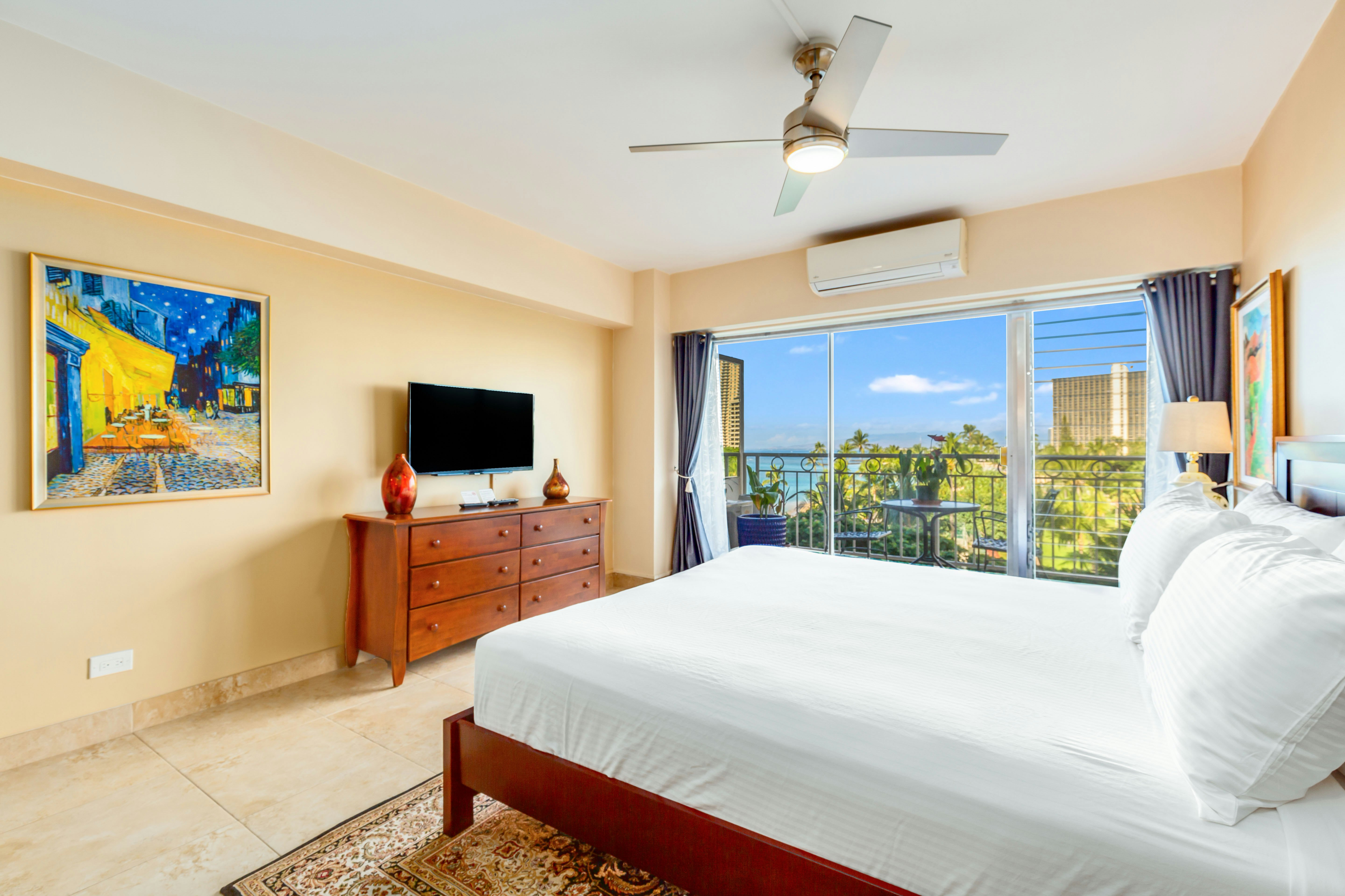 Castle Waikiki Shore 15/61
