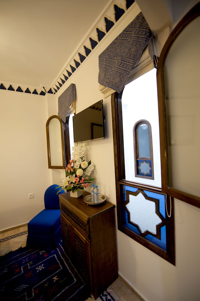 DAR YASMINE 6/49