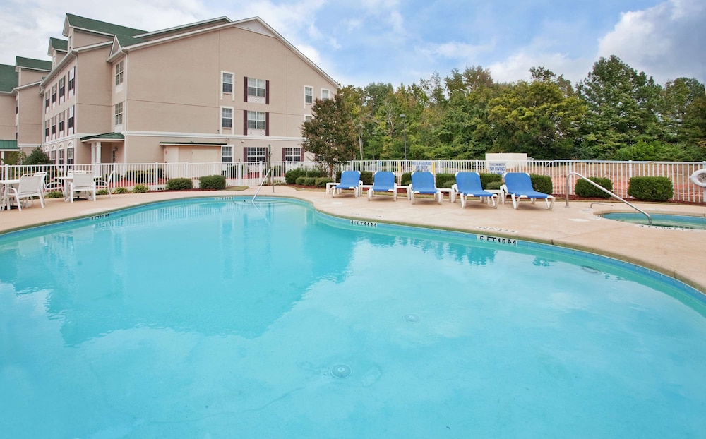 Country Inn & Suites by Radisson, Aiken South 3/39