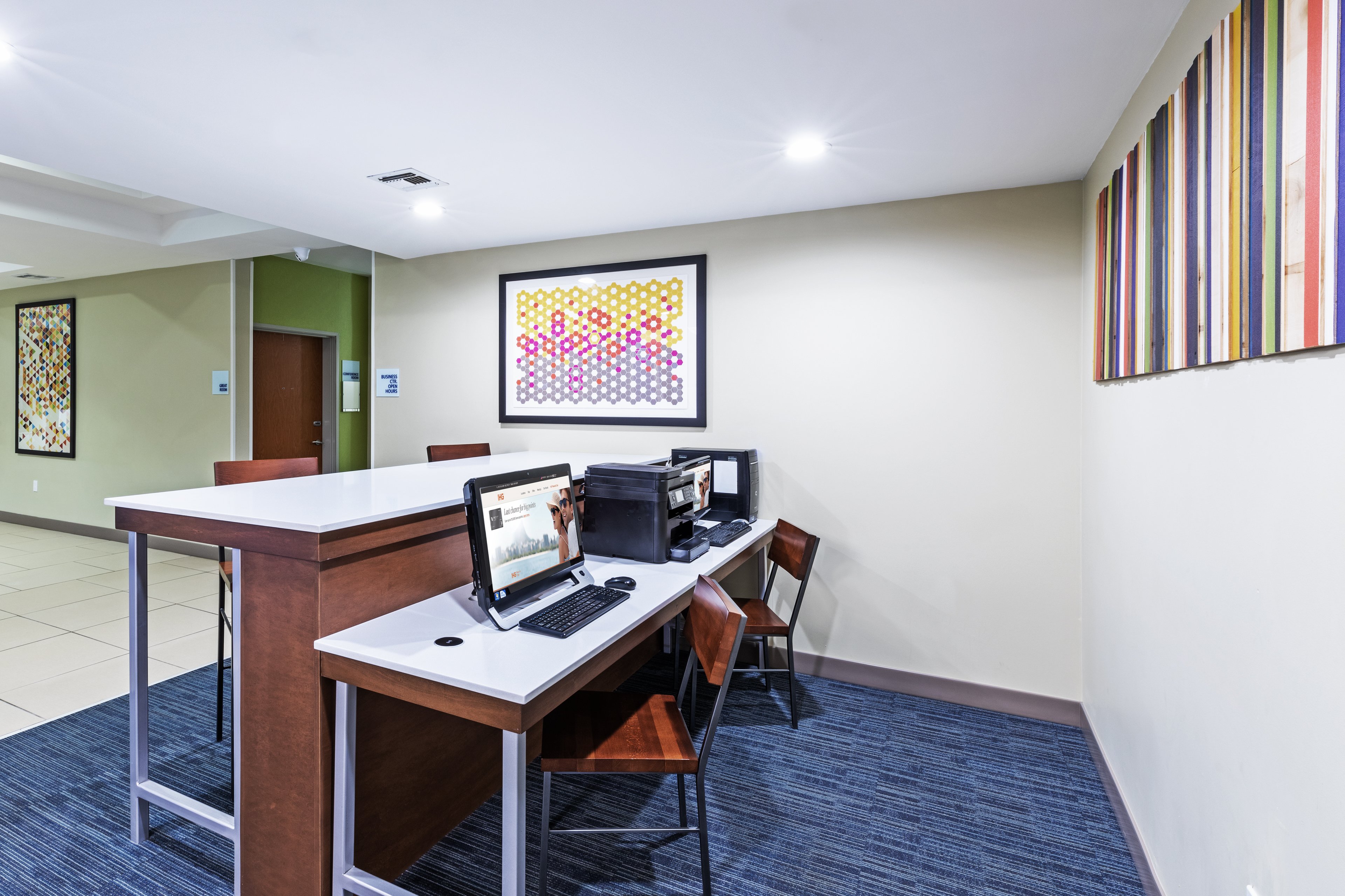 Holiday Inn Express Hotel And Suites Pryor 50/53