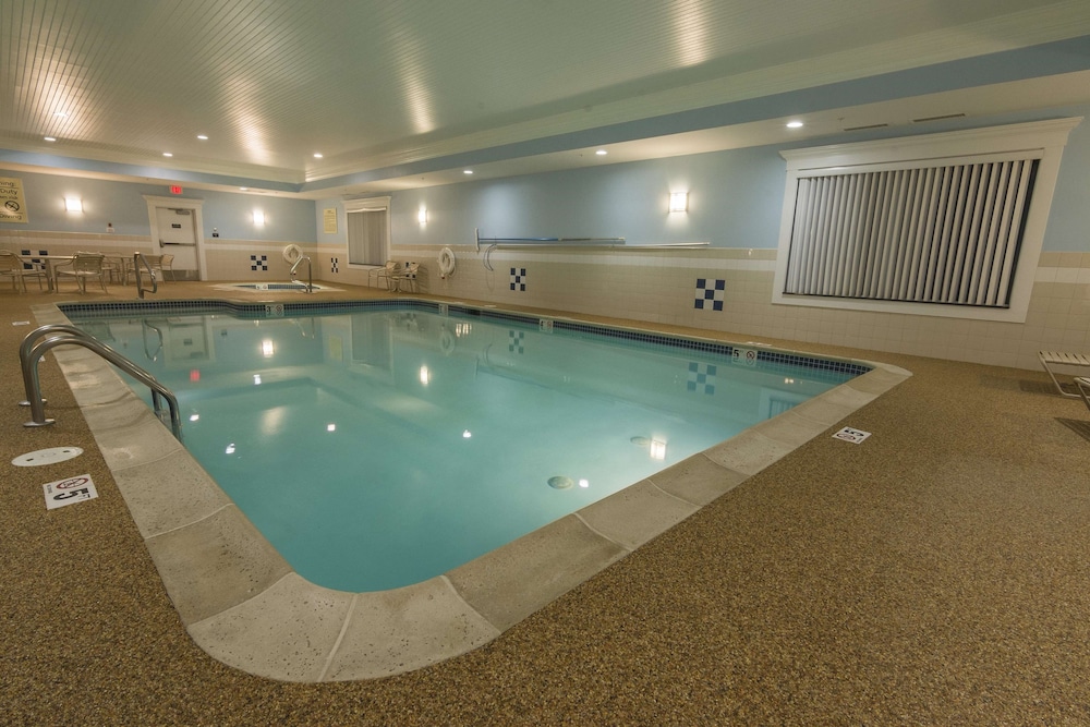 Hampton Inn Bangor 23/54