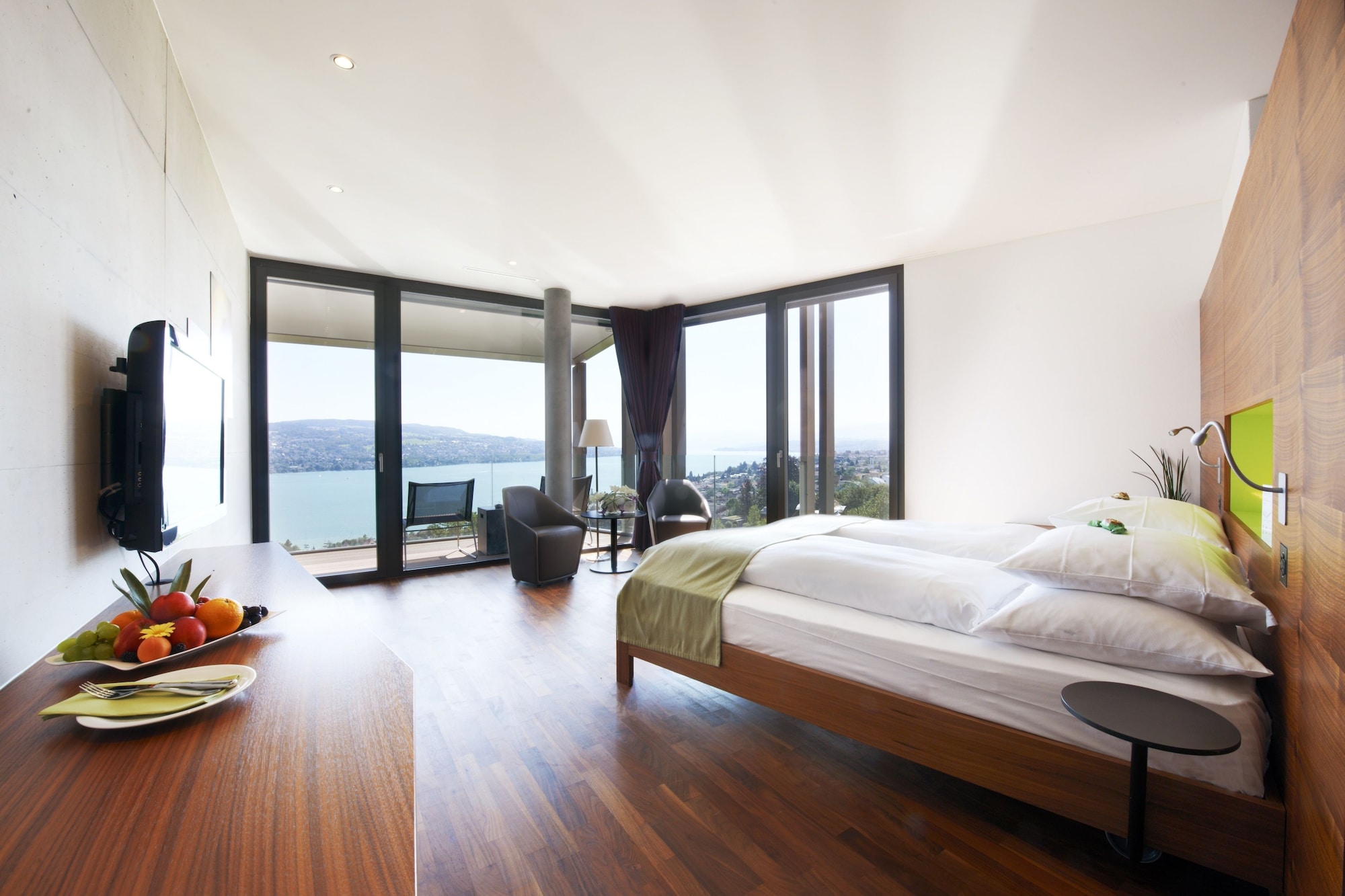 CLUB, PANORAMA, JUNIOR SUITE, LAKE VIEW, BATHTUB