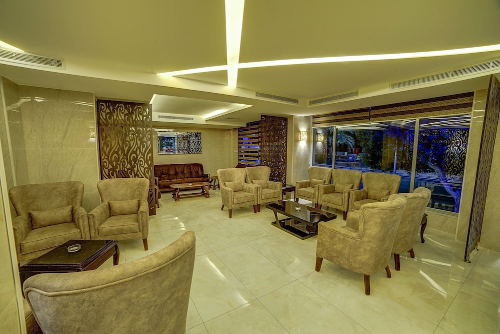 Nairoukh Hotel Aqaba 19/27