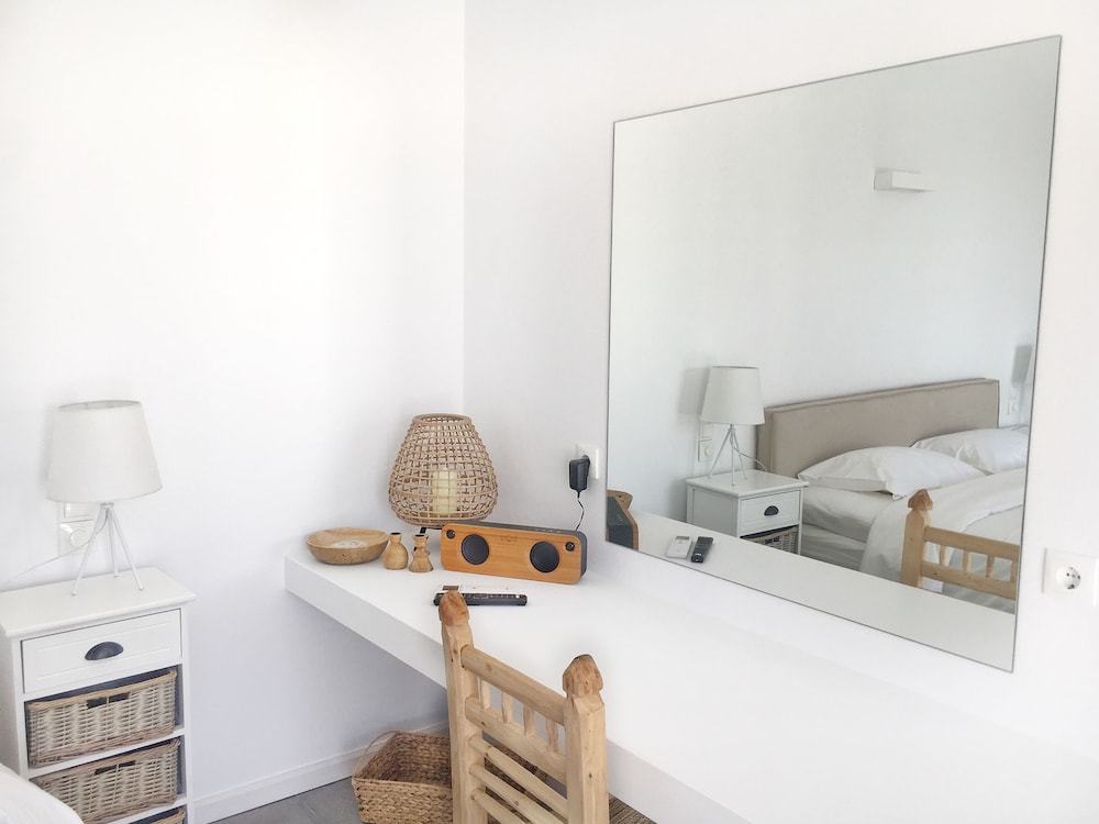 Pino Di Loto Boutique Bed & Breakfast 20/31