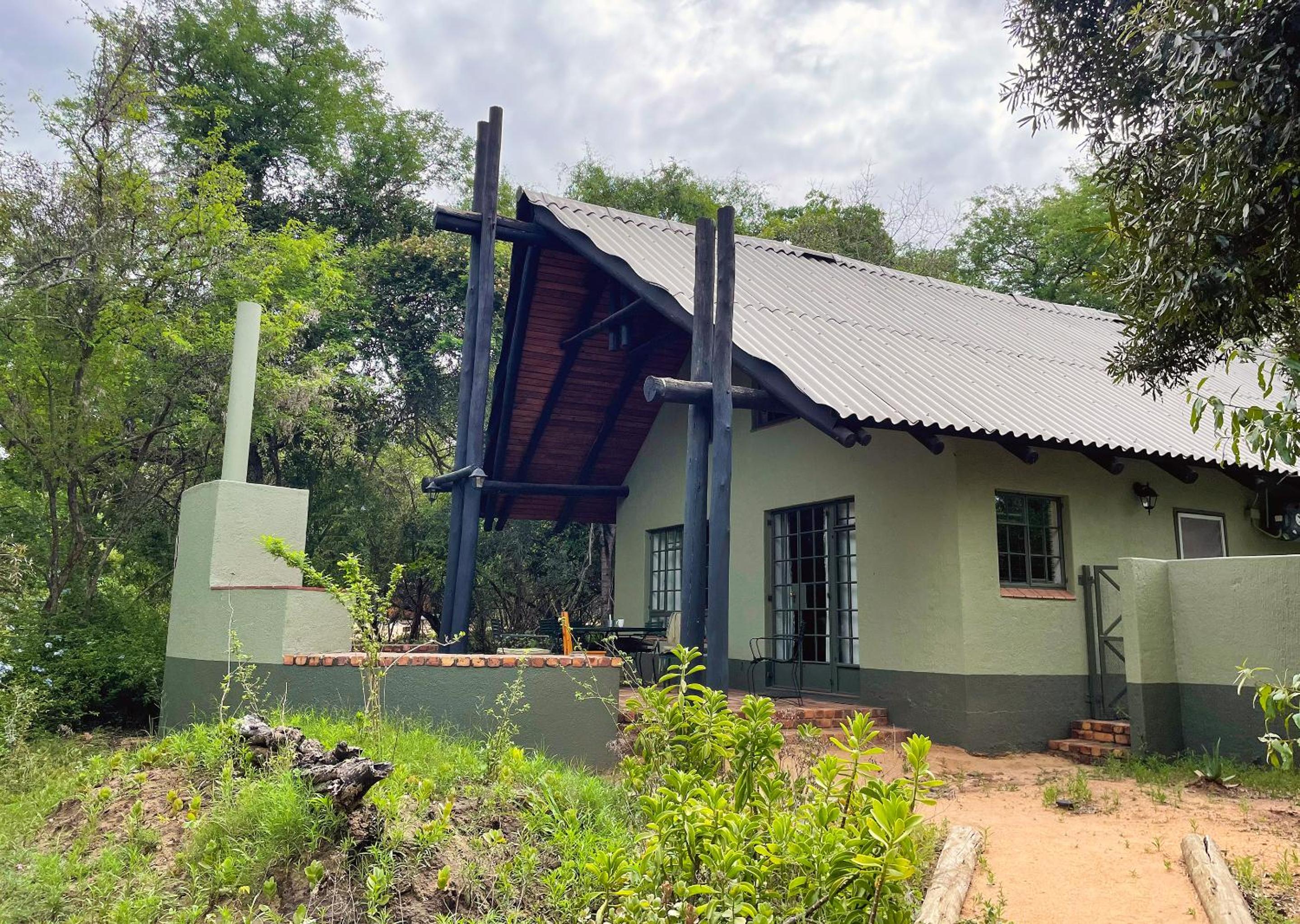 Burchells Bush Lodge 2/24