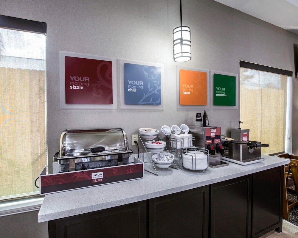 Comfort Suites Northwest - Cy - Fair 55/60