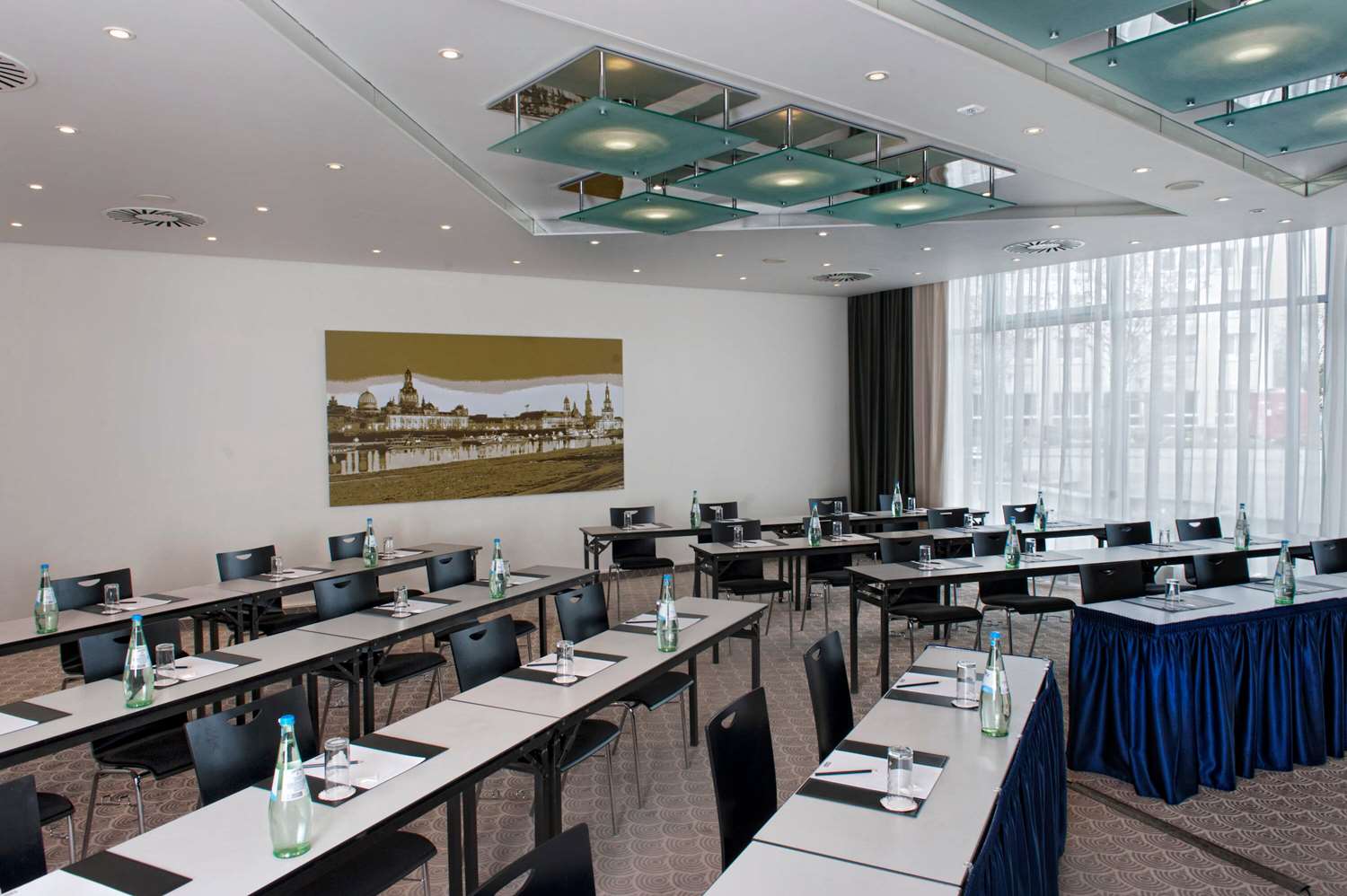 Ramada by Wyndham Dresden 50/61