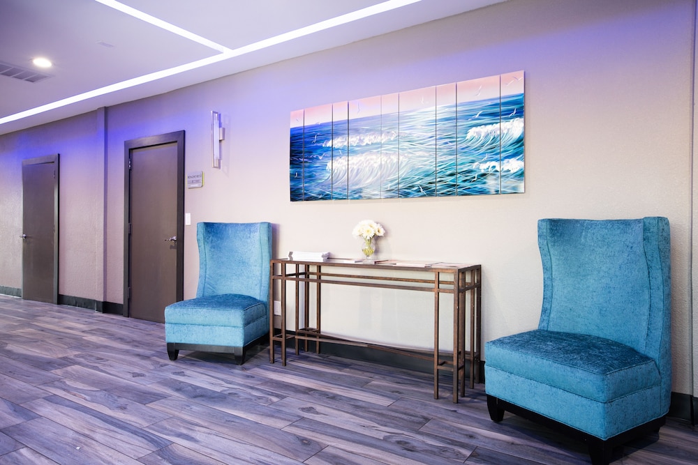 Surestay Plus Hotel By Best Western Point Richmond 30/37