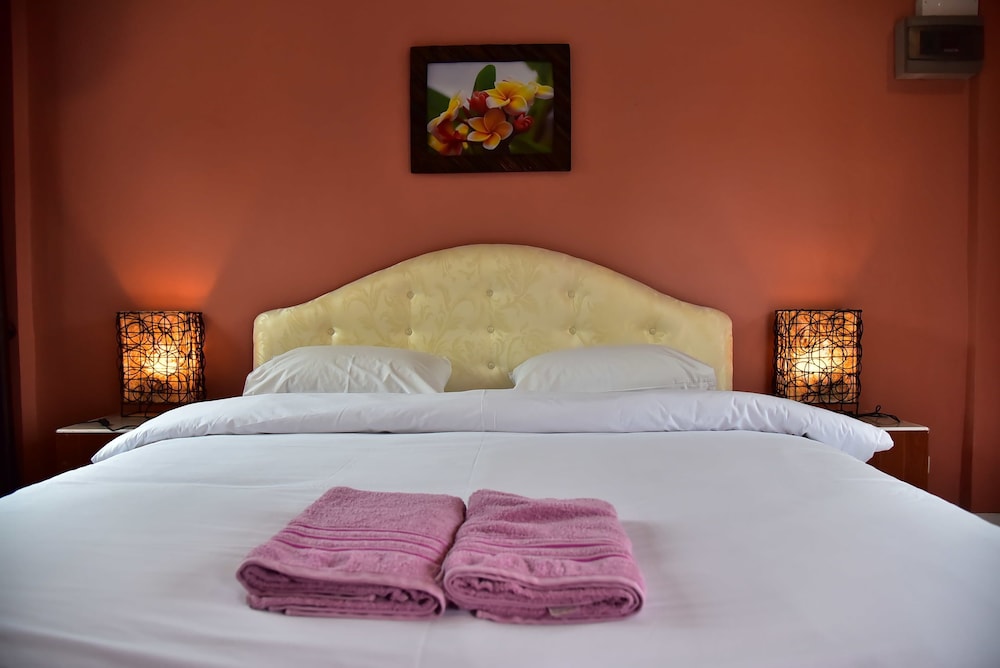 Paskon Boutique Resort 24/40