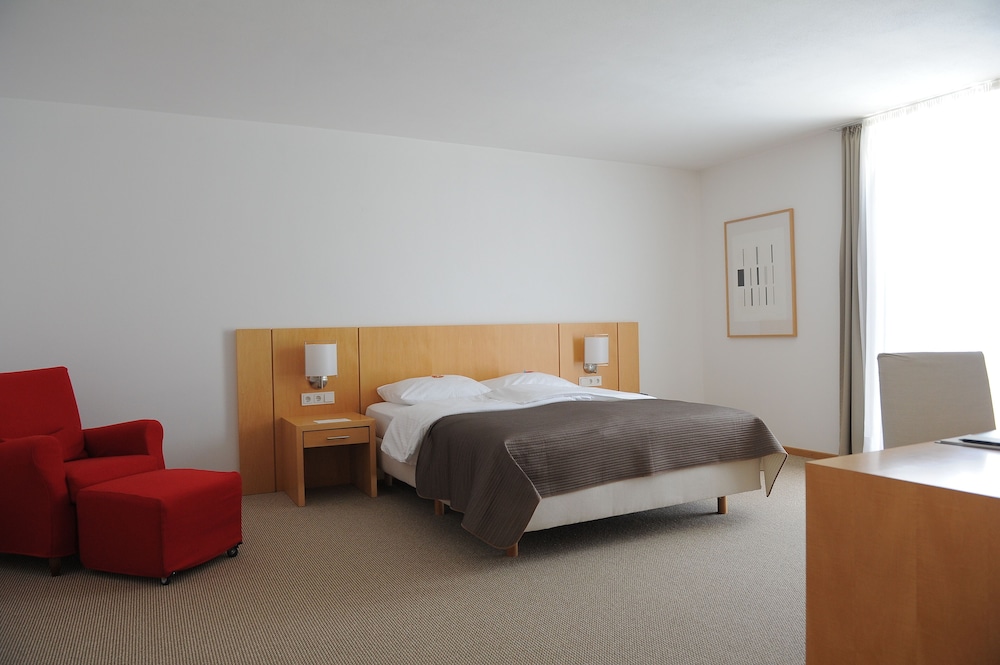 CLASSIC, DOUBLE BED