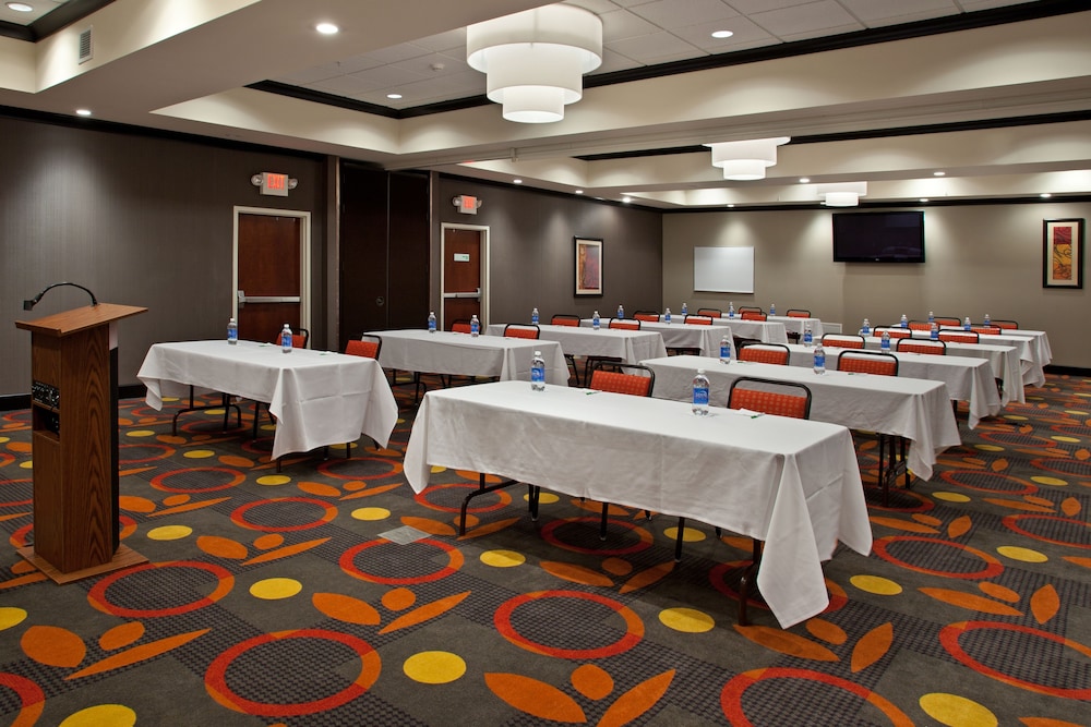 Holiday Inn Columbus - Hilliard 49/50