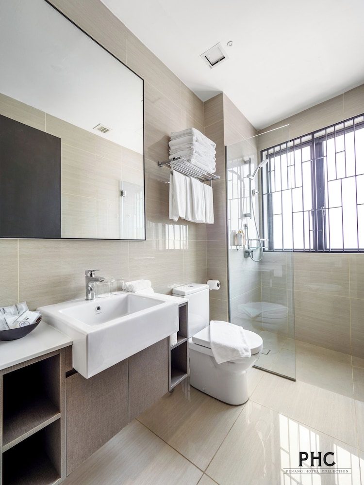 Hutton Central Hotel Managed by The Ascott Limited 54/55