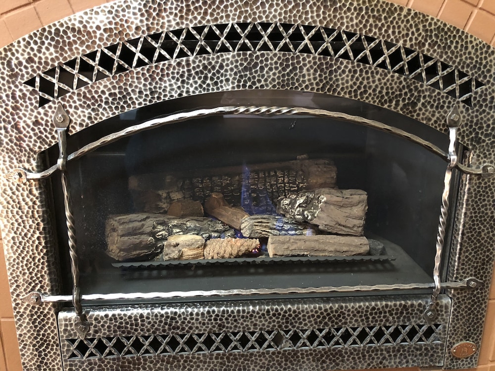Glen Ellen Inn 34/62