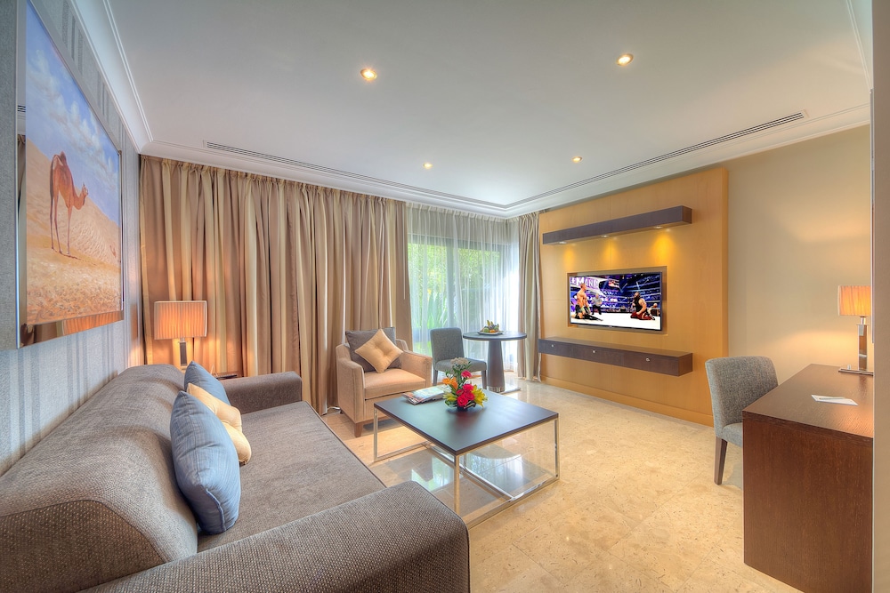 Dubai Marine Beach Resort And Spa 45/79