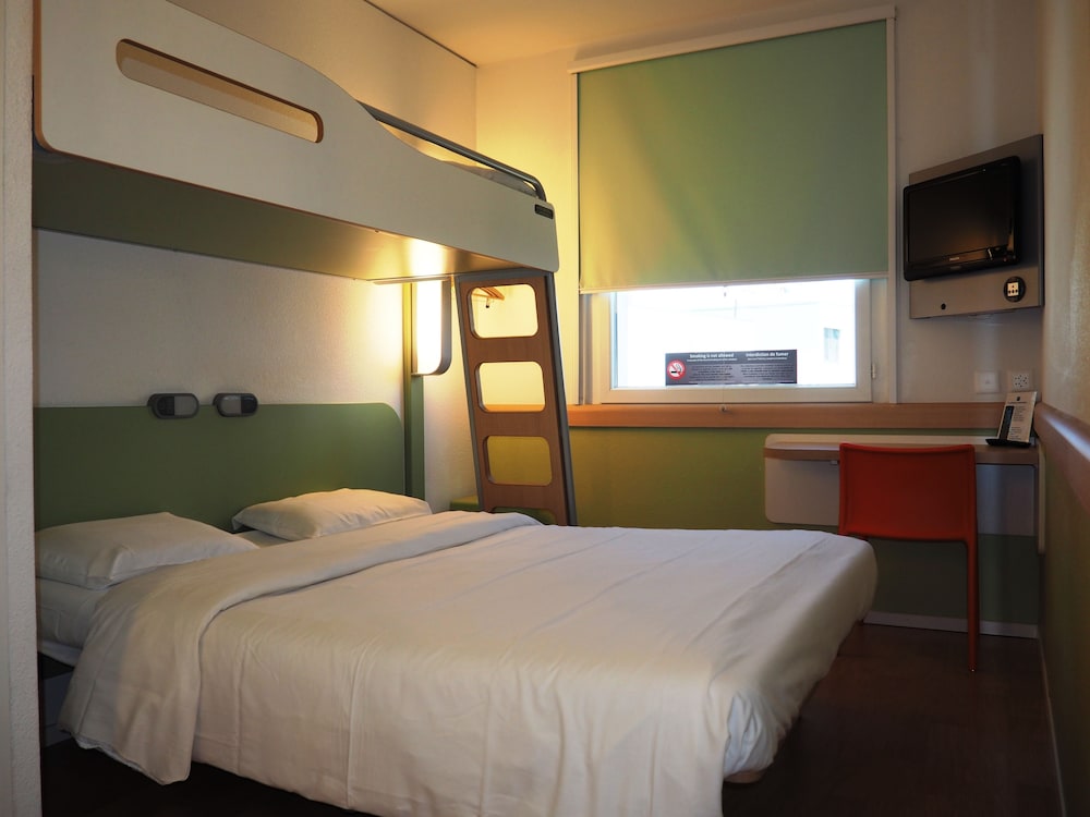 Ibis Budget Geneve Petit Lancy 23/69