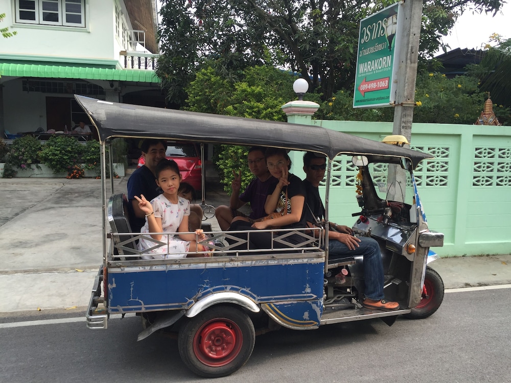Warakorn Baansuan - Amphawa 10/50