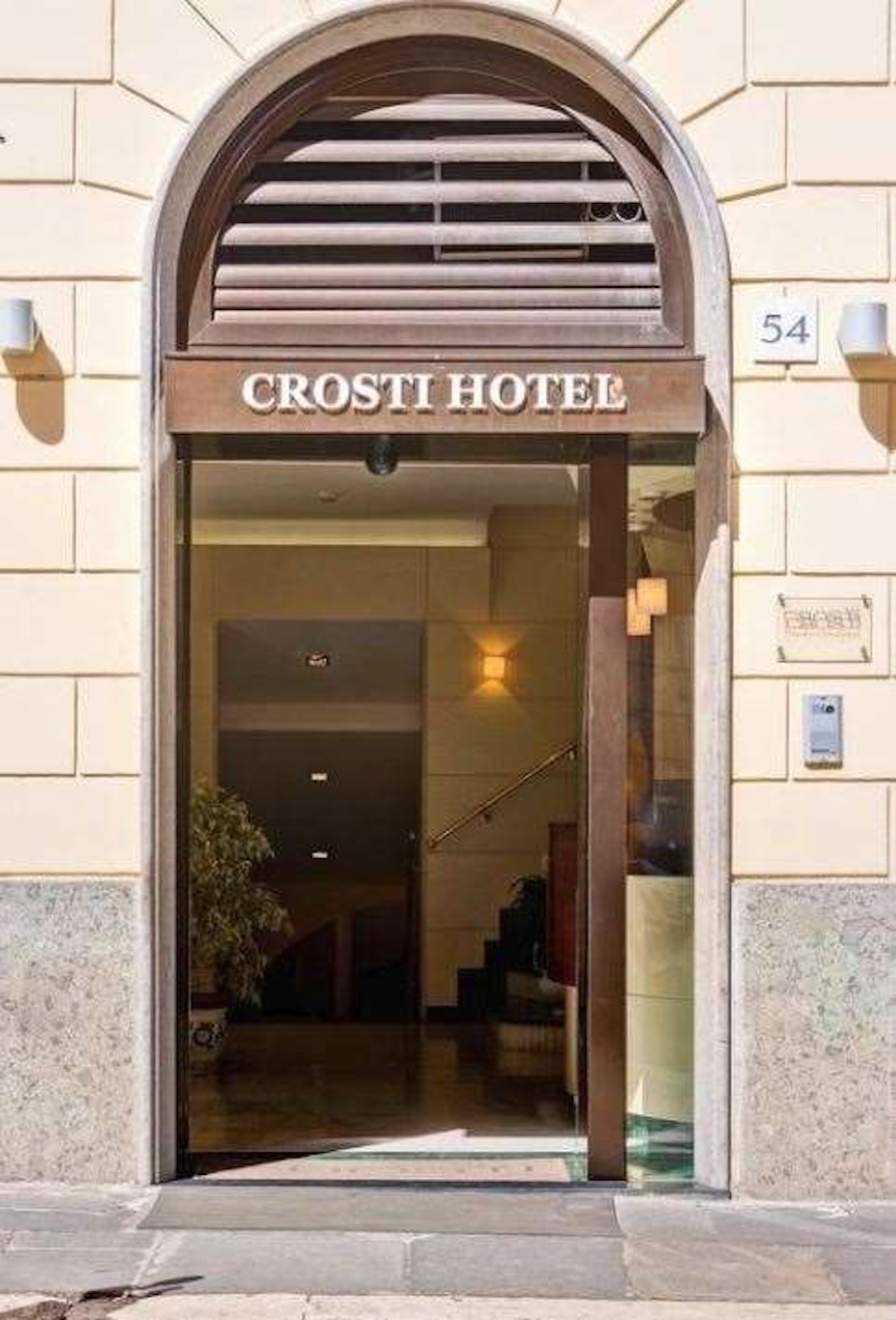 Crosti Hotel And Residence 1/45