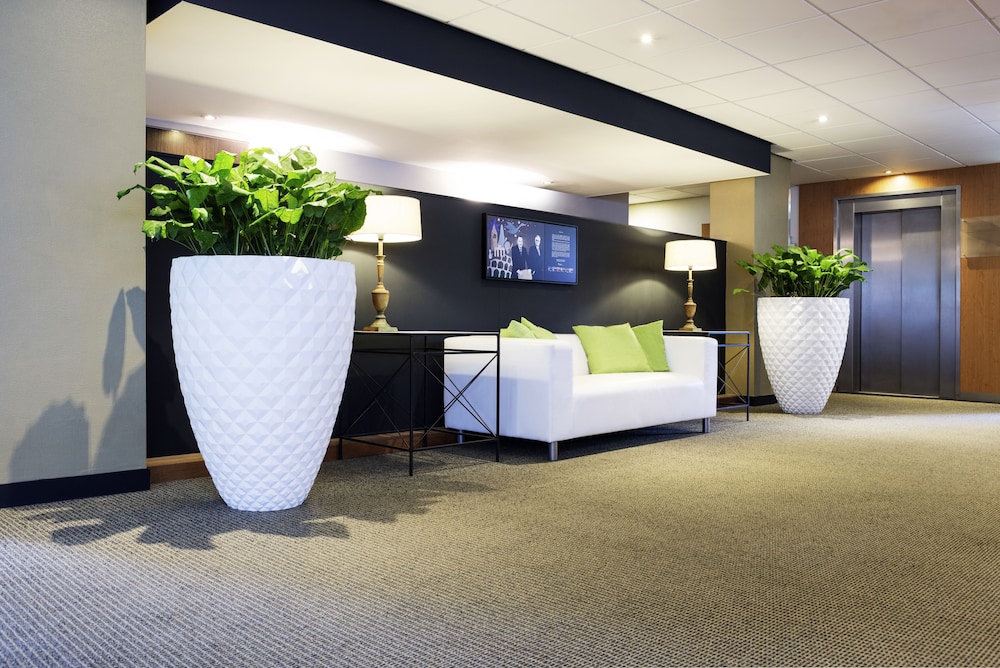 NOVOTEL BREDA 7/73