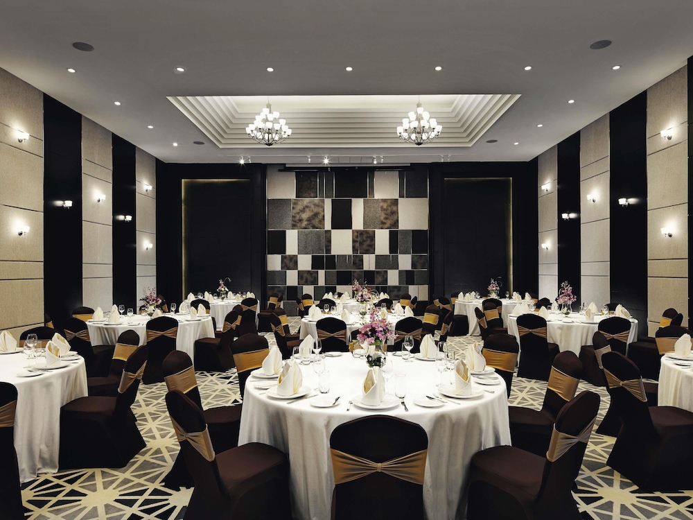 Movenpick Hotel Sukhumvit 15 Bangkok 58/71