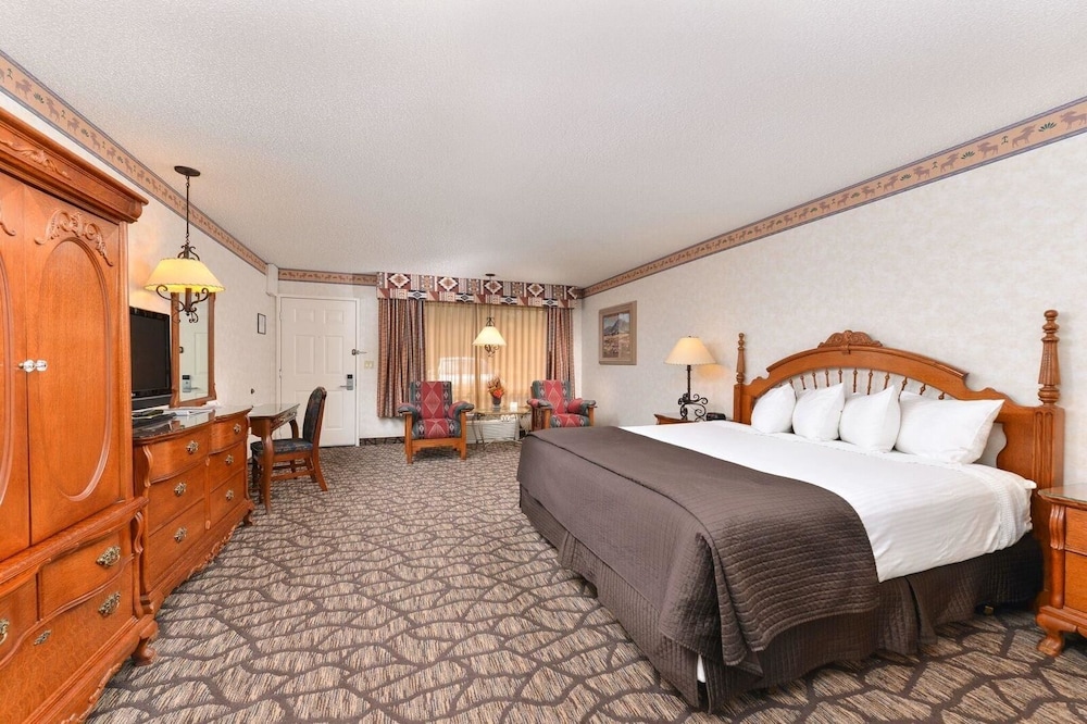 Gold Country Inn and Casino by Red Lion Hotels 5/28