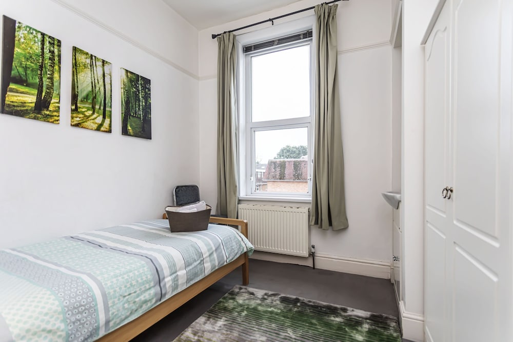 The Ravensbourne Hotel 6/51