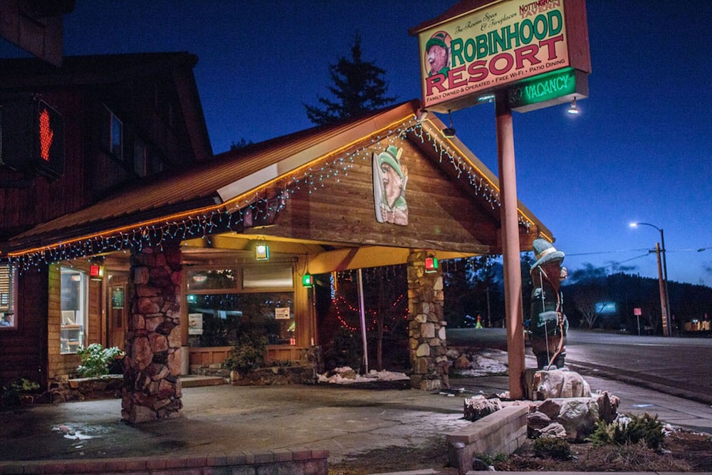 Robinhood Resort 3/69