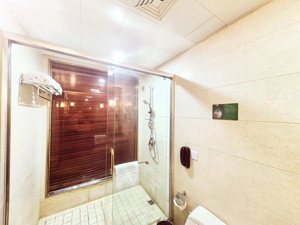 Shanghai Shahai International Hotel 35/64