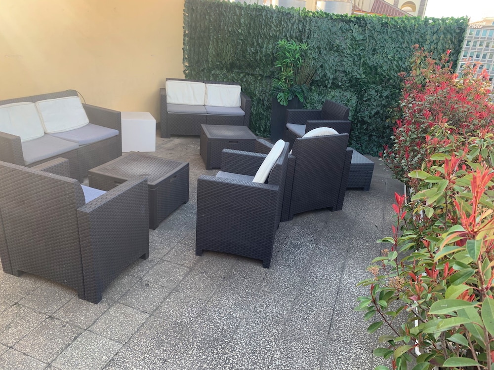 Indipendenza Hotel 34/50