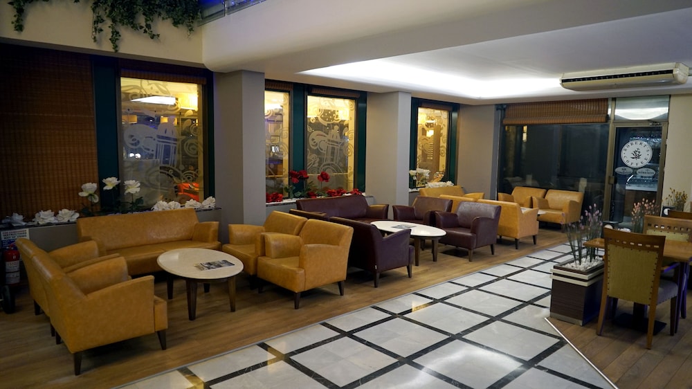 Derici Hotel 42/69