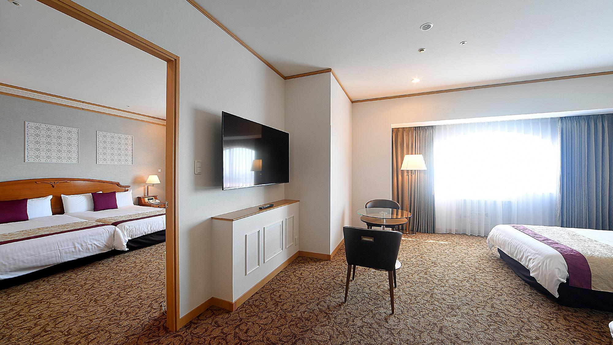 Family Suite, Suite, Night View