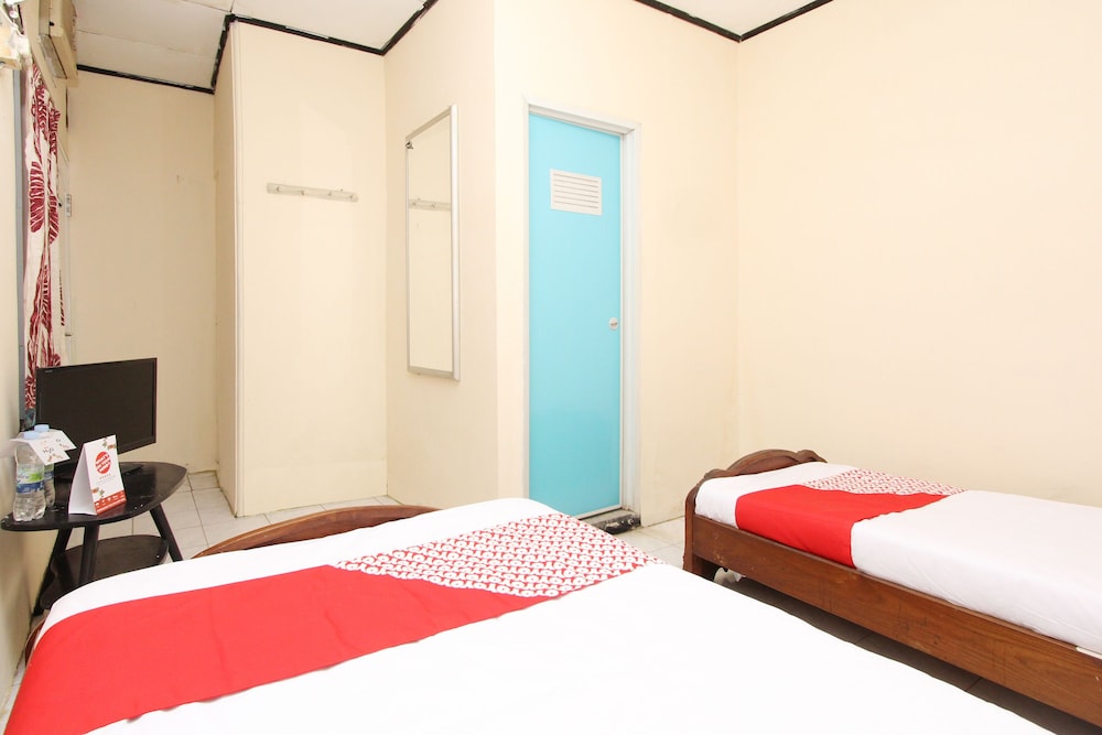 Oyo 434 Hotel Parahiyangan 13/23