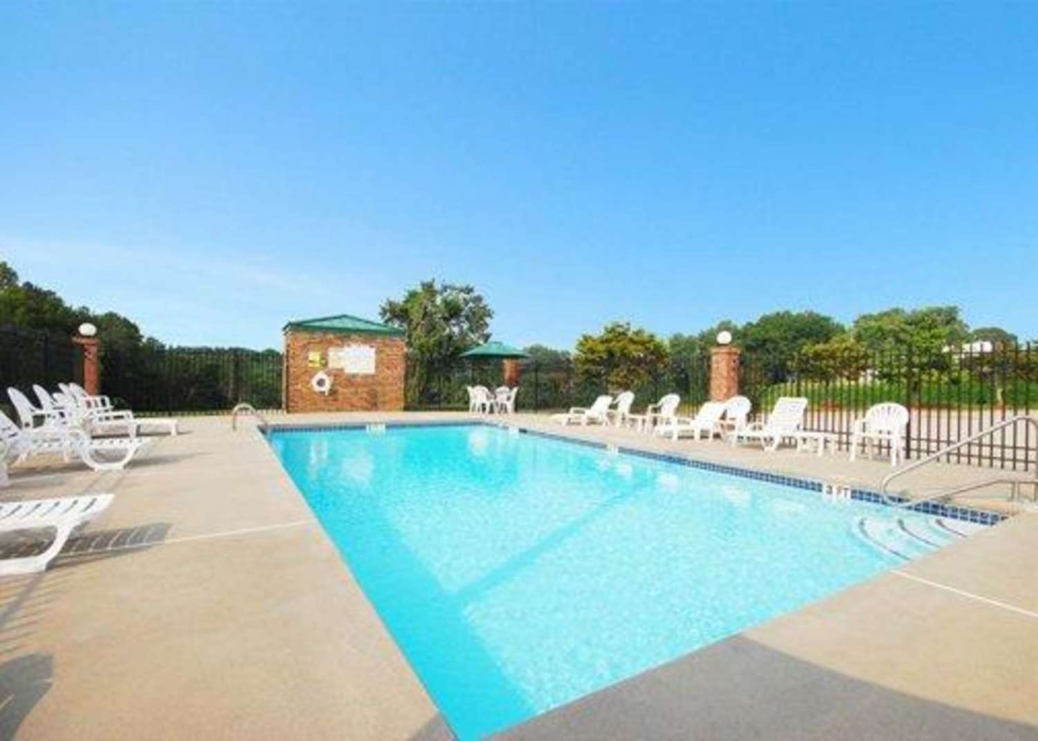 Quality Inn Dahlonega Near University 23/34