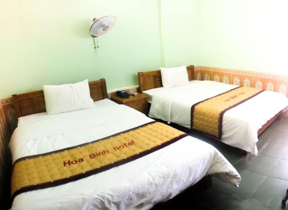 Hoa Bình Hotel 19/39