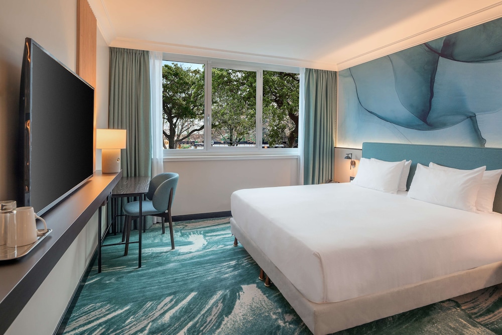 Room at DoubleTree by Hilton Paris Bougival, BOUGIVAL
