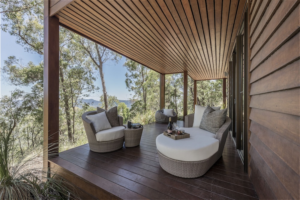 Spicers Peak Lodge 54/82