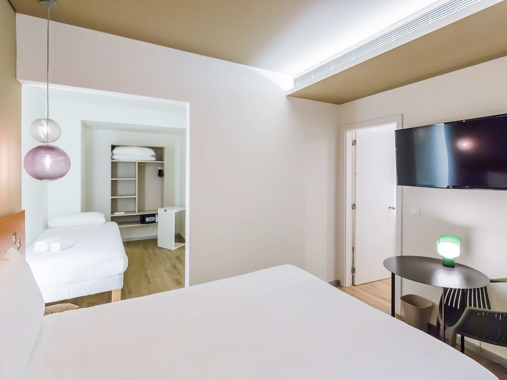 Ibis Styles Lisboa Centro Marques de Pombal 22/73