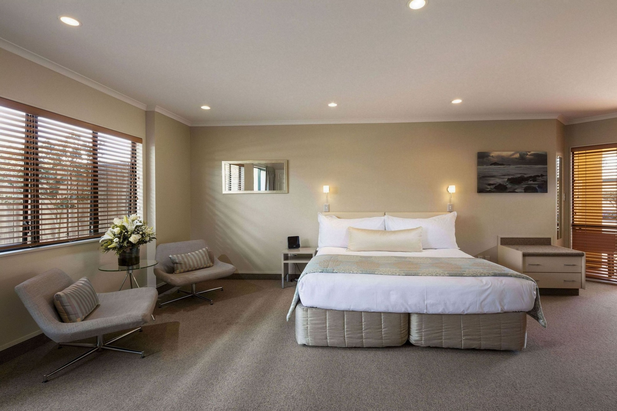 Executive, Studio, King Bed